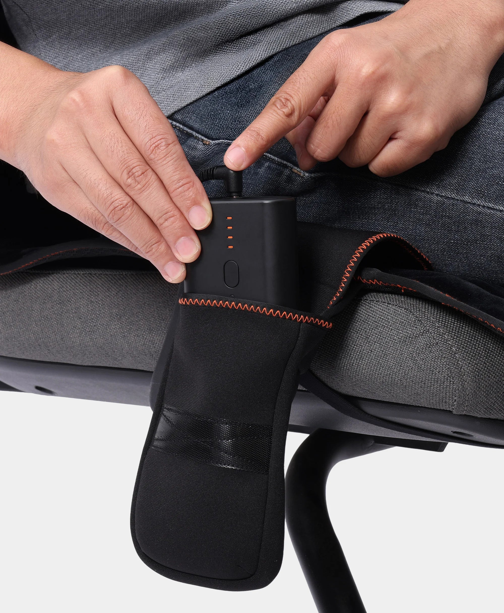 Everrest 3-Zone Heated Indoor Seat Cushion - Image 8