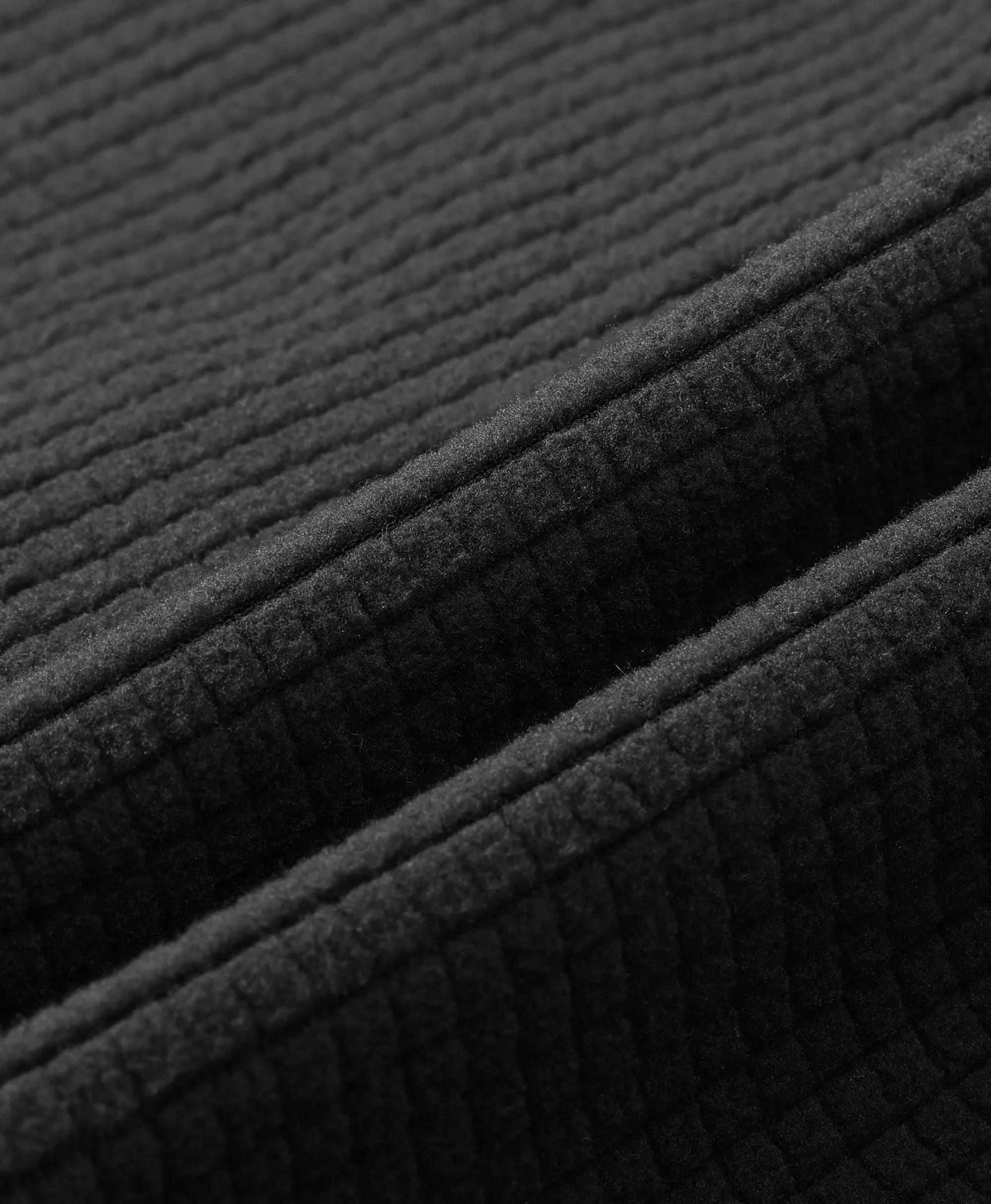 (Open-box) Prestige Women's 4-Zone Heated Fleece V-Neck Liner Vest (Battery Set Not Included) - Image 8