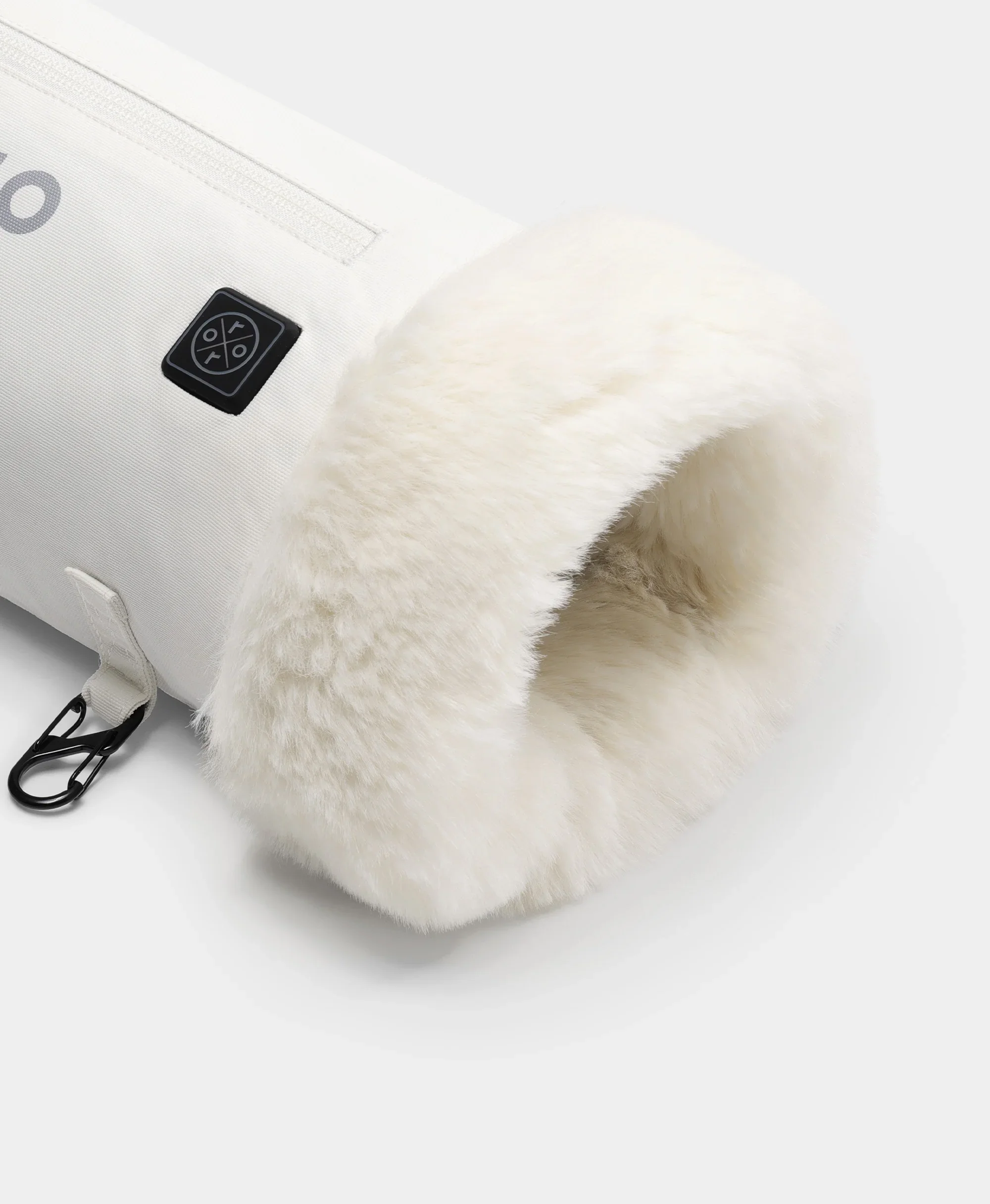 Queen Cove 2-Zone Heated Faux Fur Hand Warmer - Image 12